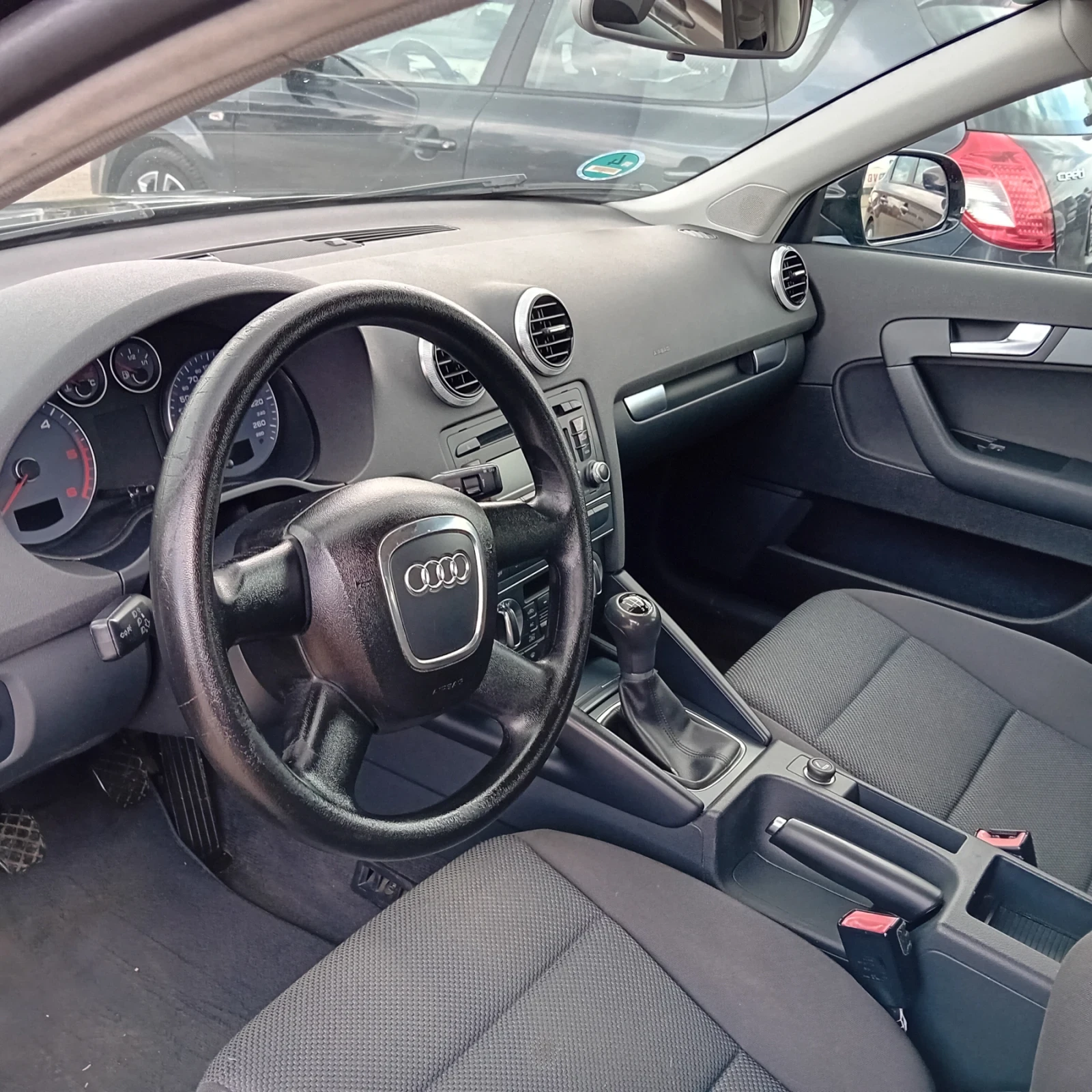 Audi A3 1.6TDI 105k., снимка 11 - Автомобили и джипове - 54655665