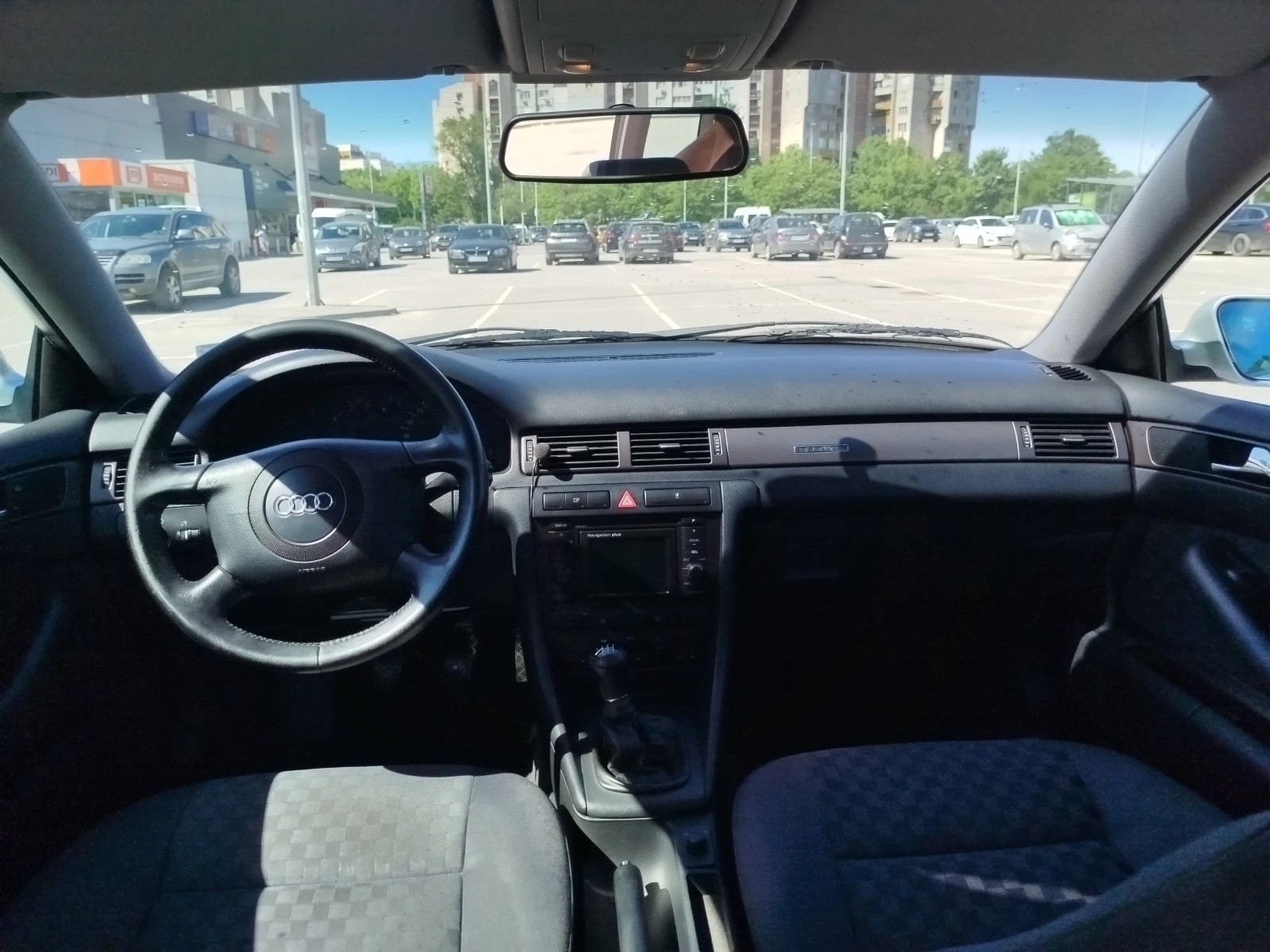 Audi A6 2.5 TDI QUATTRO 6СК., снимка 13 - Автомобили и джипове - 54739526