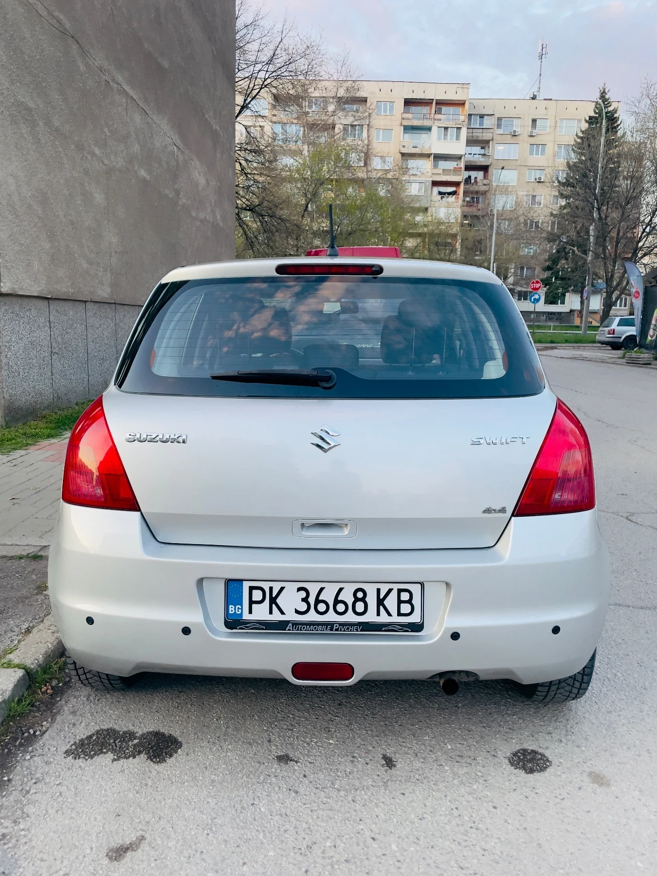 Suzuki Swift 4x4, снимка 4 - Автомобили и джипове - 54819025