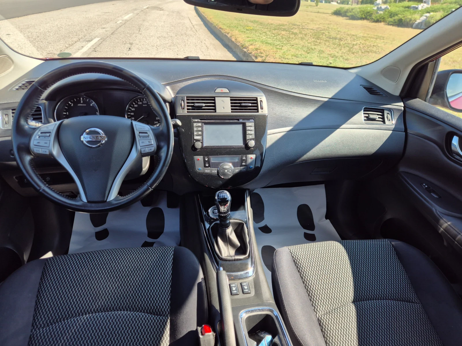 Nissan Pulsar 1.5dci Tekna , снимка 7 - Автомобили и джипове - 55473368
