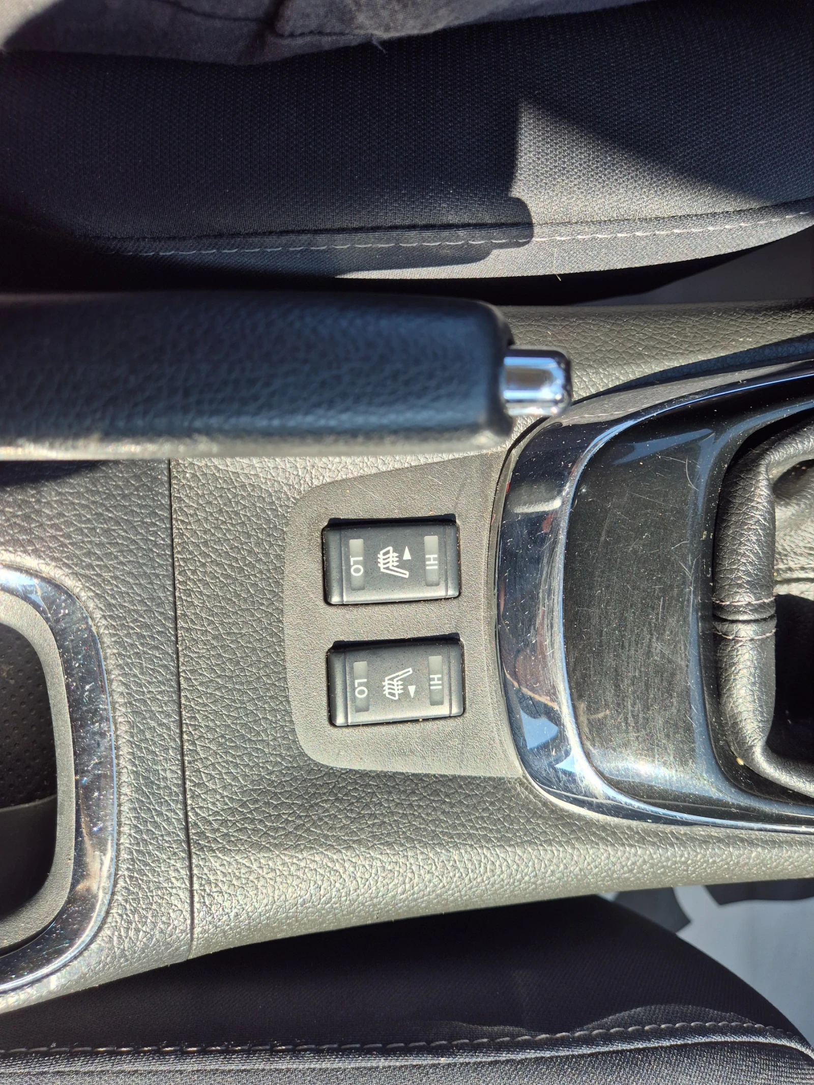 Nissan Pulsar 1.5dci Tekna , снимка 12 - Автомобили и джипове - 55473368
