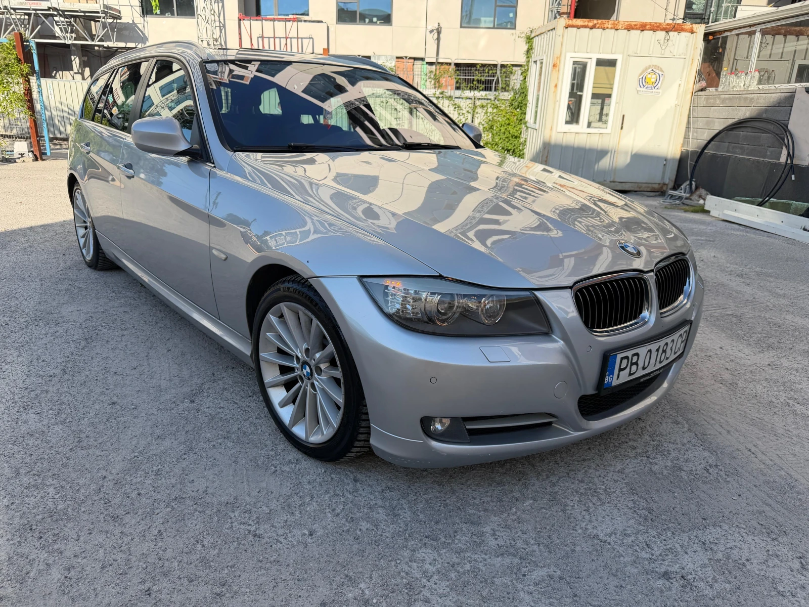 BMW 325 N57 Facelift, снимка 2 - Автомобили и джипове - 55480360