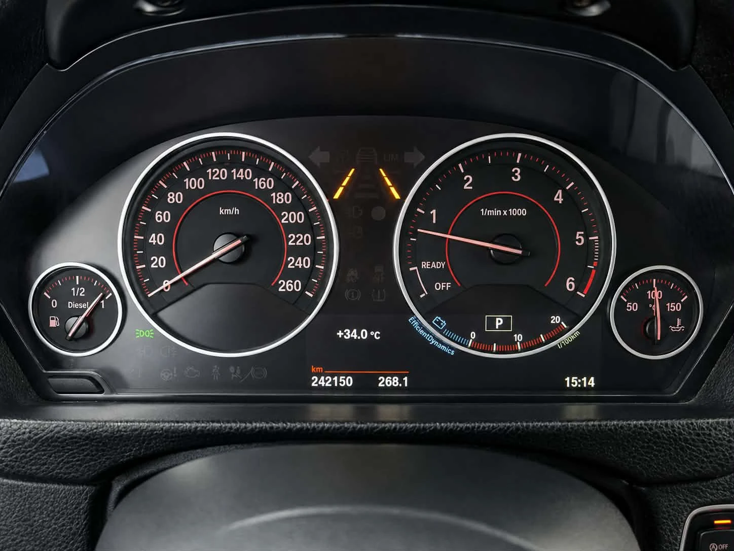 BMW 330 F31, снимка 9 - Автомобили и джипове - 55607348
