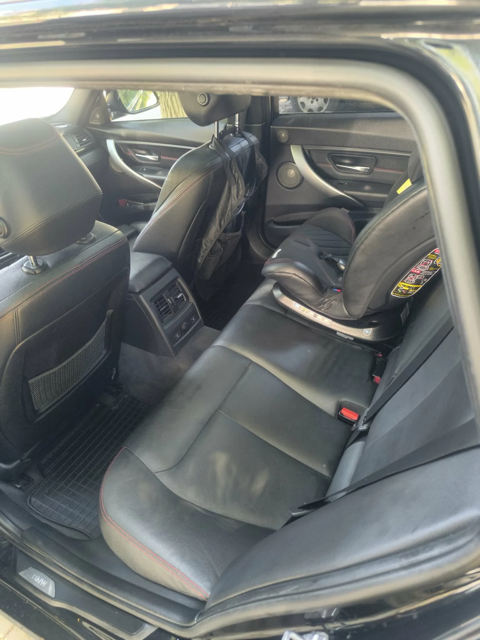 BMW 330 F31, снимка 10 - Автомобили и джипове - 55607348