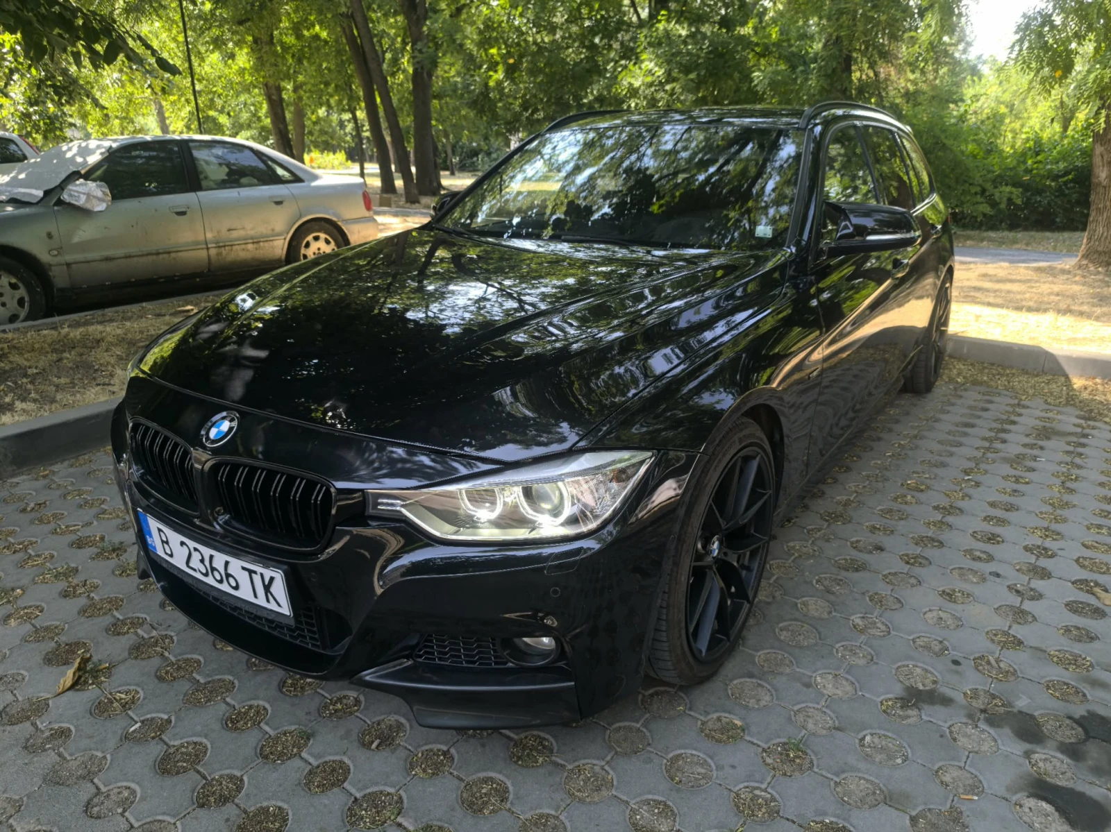 BMW 330 F31, снимка 2 - Автомобили и джипове - 55607348
