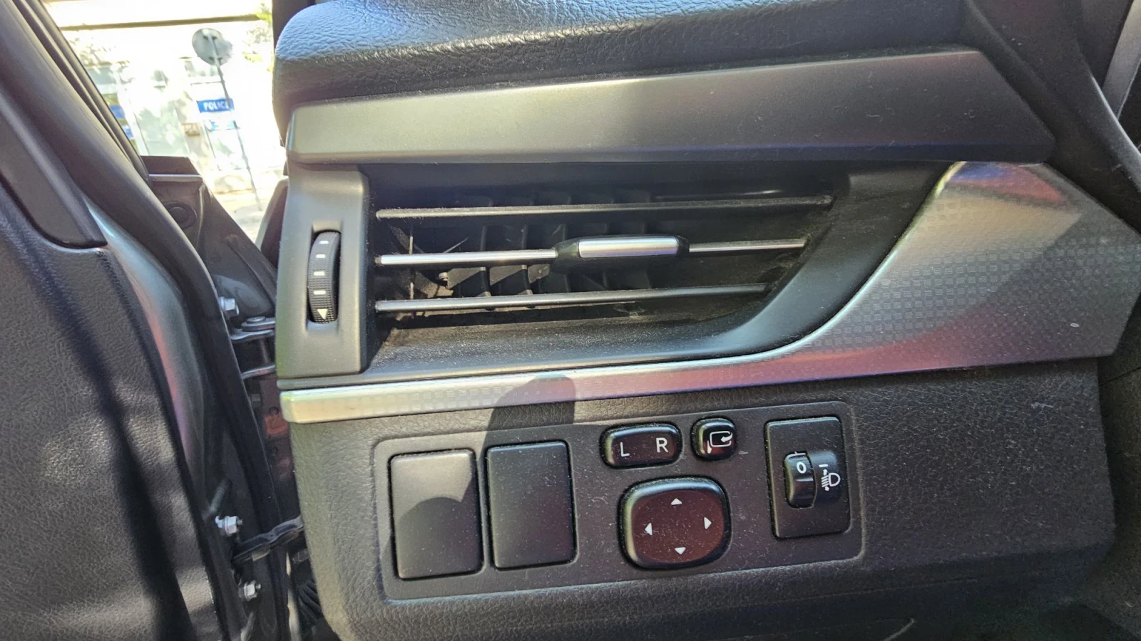Toyota Avensis, снимка 14 - Автомобили и джипове - 56156963