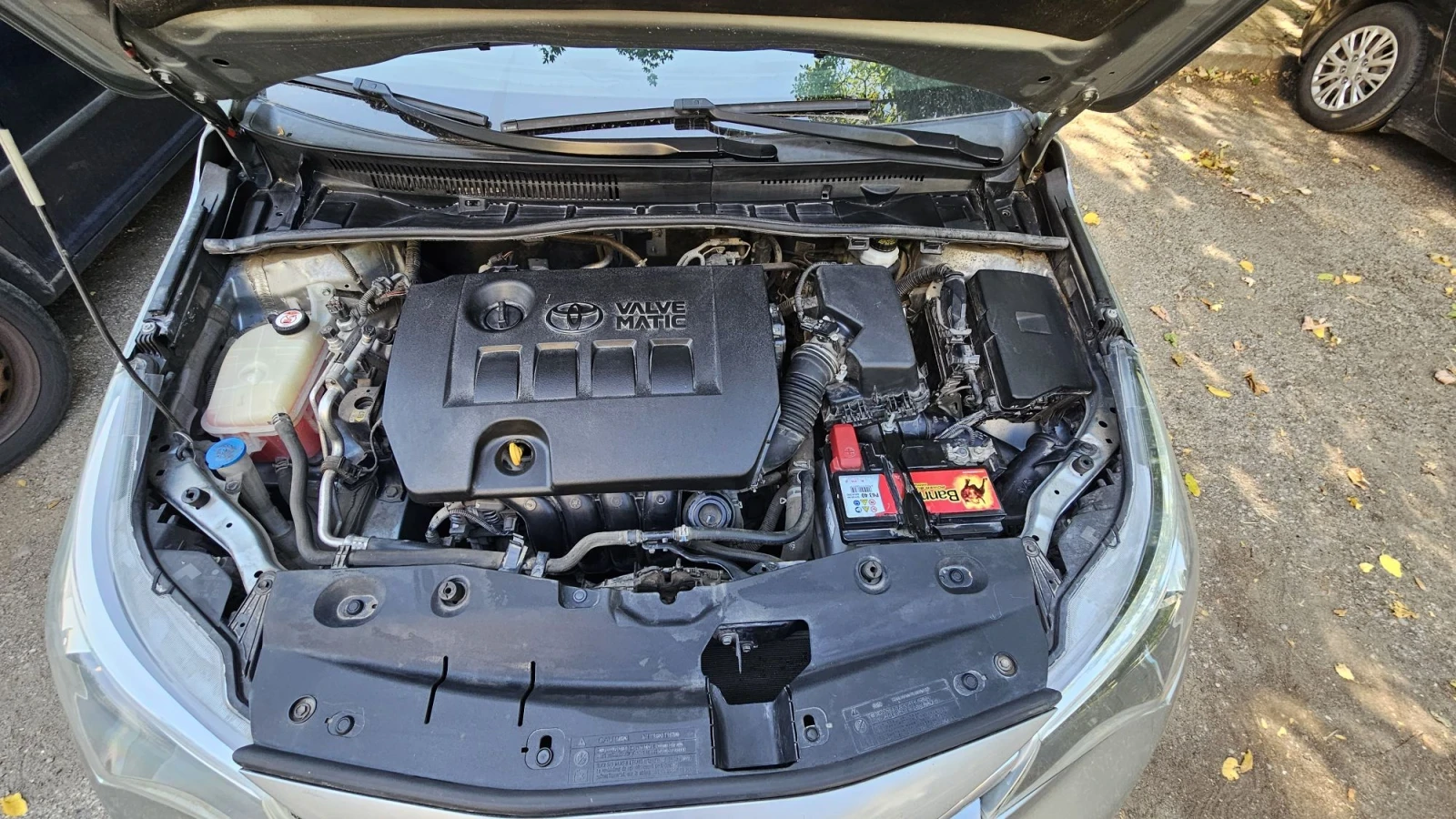 Toyota Avensis, снимка 11 - Автомобили и джипове - 56156963