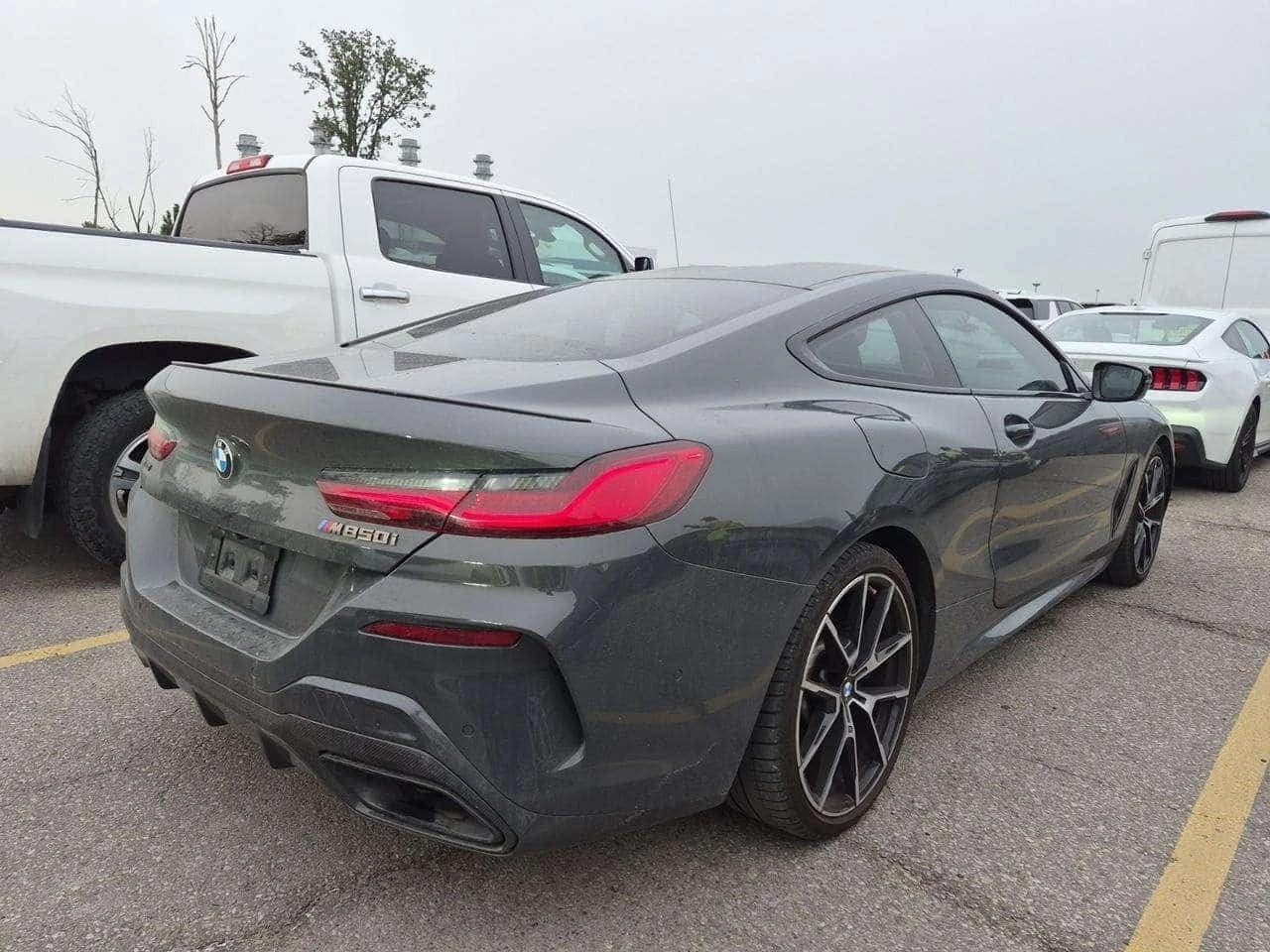 BMW 850 M850i xDrive Coupe | M SPORT| NAVI| 360CAM  CARFAX, снимка 2 - Автомобили и джипове - 55739672