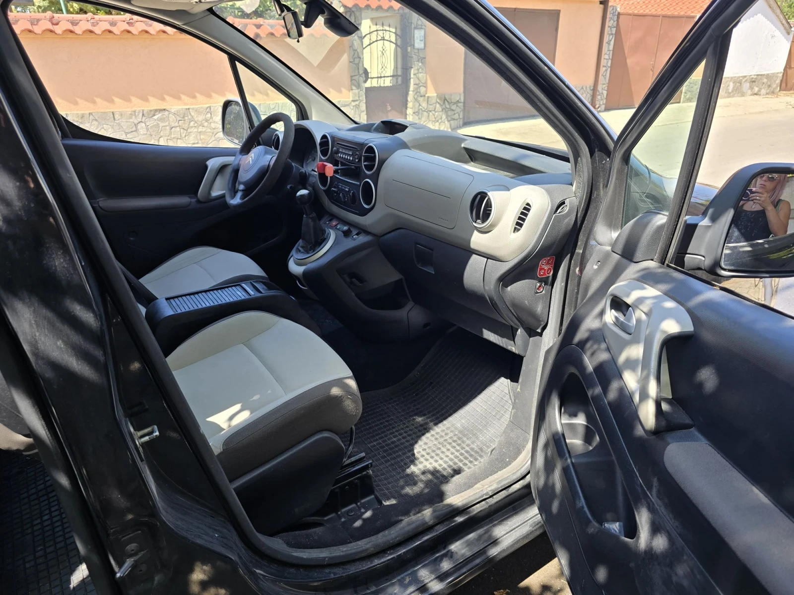 Citroen Berlingo 1.6i, снимка 9 - Автомобили и джипове - 55887157