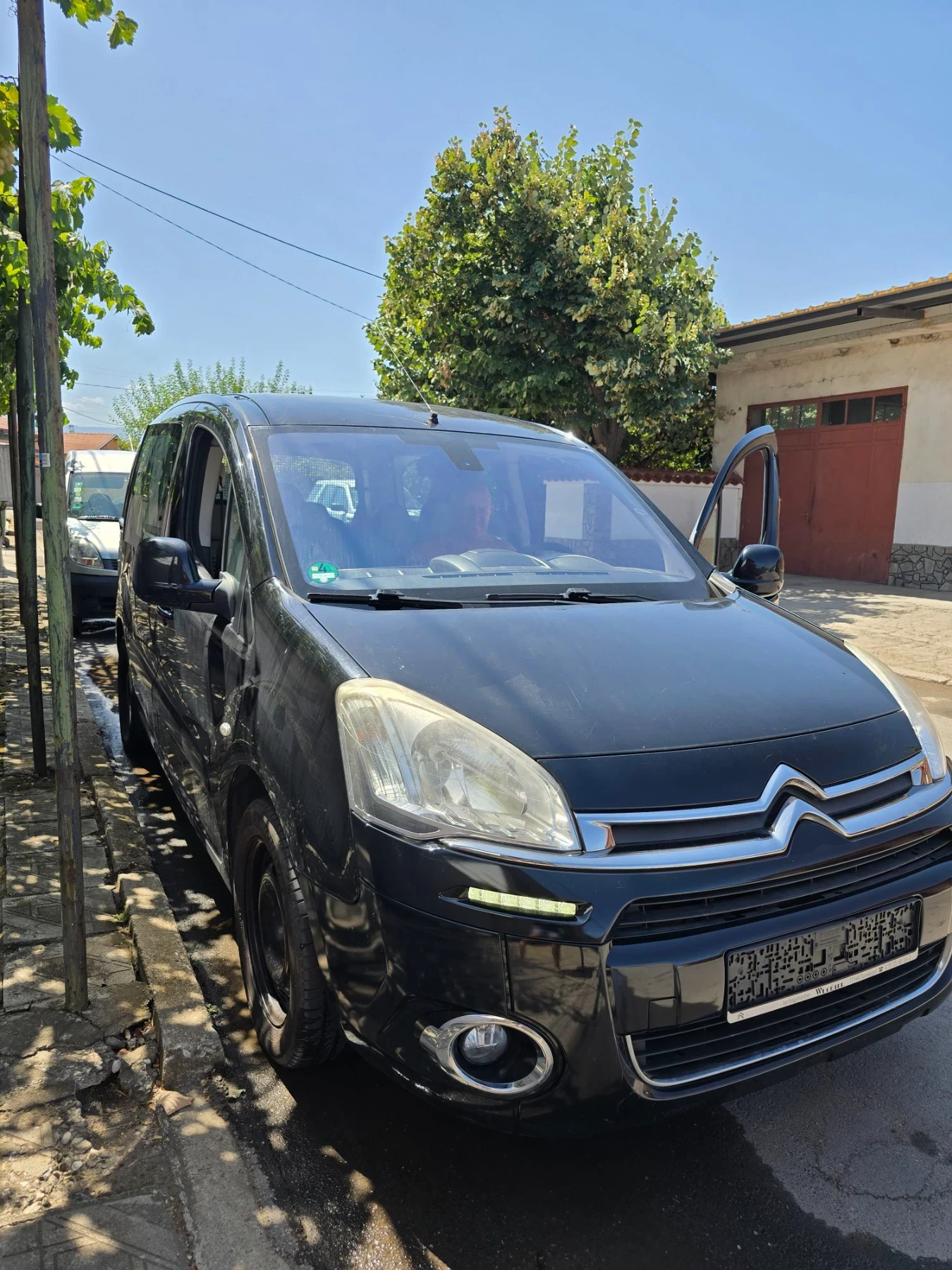 Citroen Berlingo 1.6i, снимка 13 - Автомобили и джипове - 55887157
