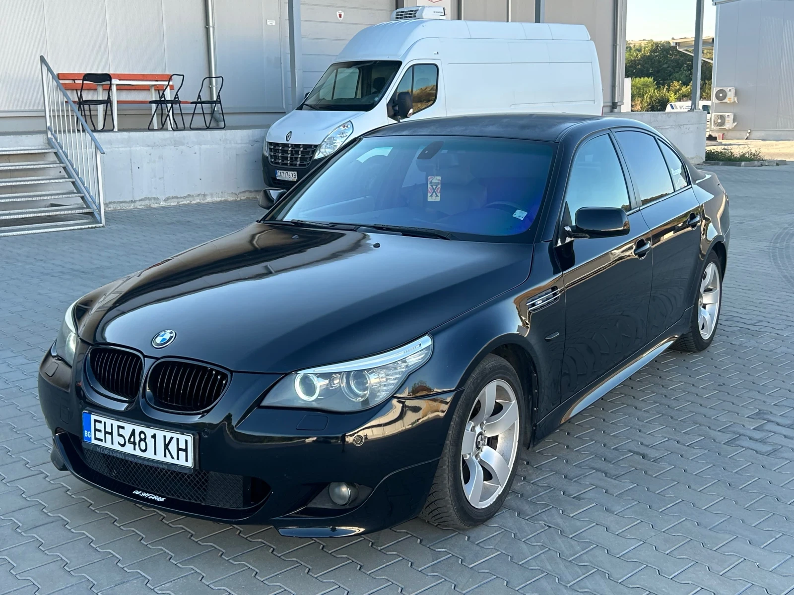 BMW 525 D M-Pack, снимка 2 - Автомобили и джипове - 56136351