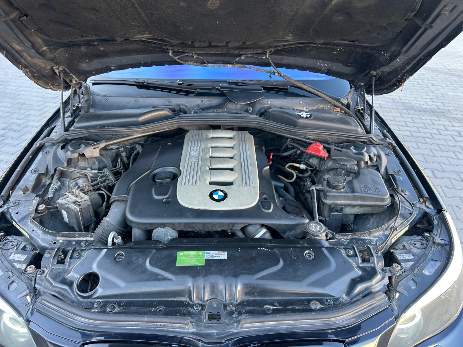 BMW 525 D M-Pack, снимка 11 - Автомобили и джипове - 56136351