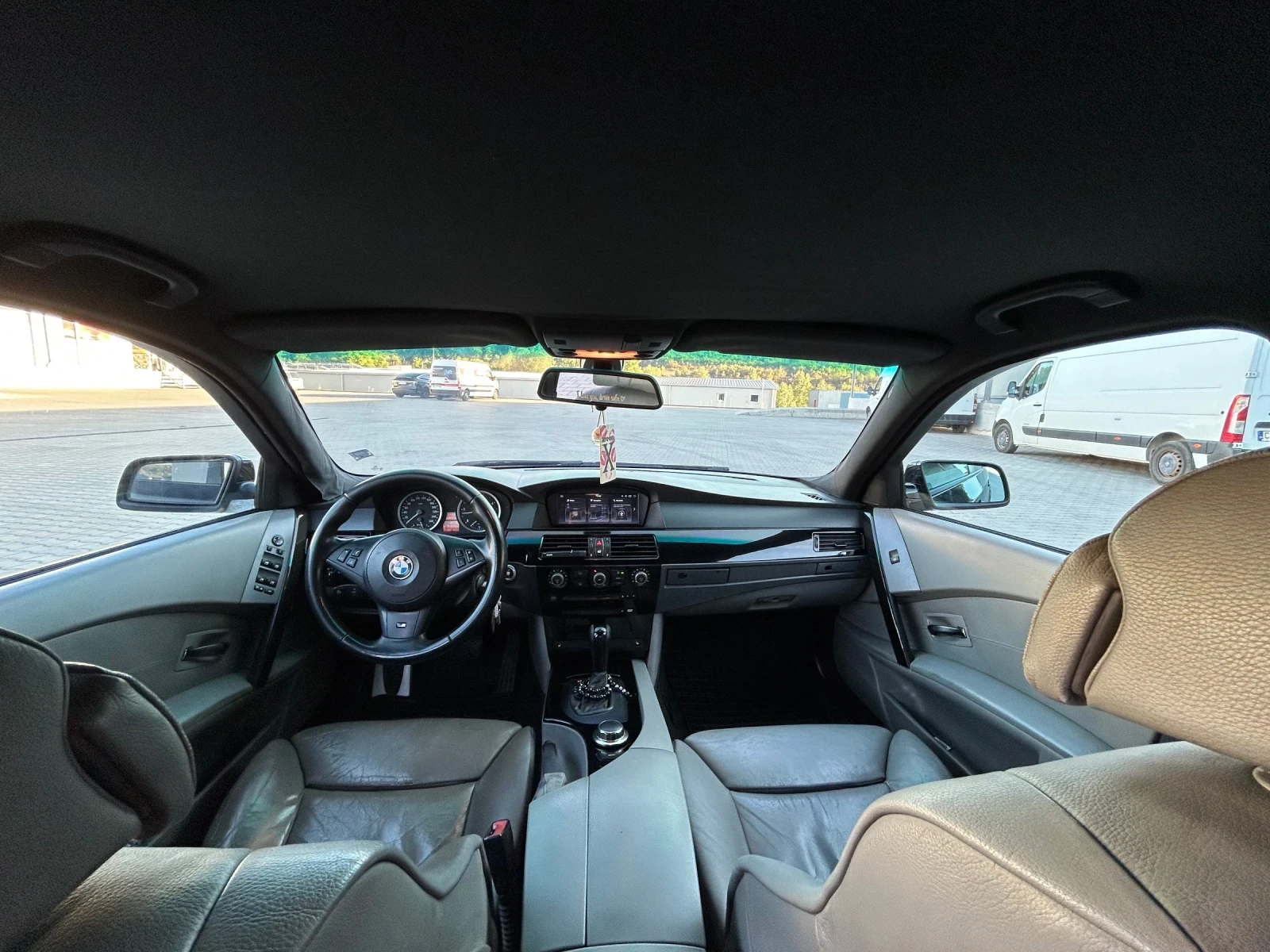 BMW 525 D M-Pack, снимка 8 - Автомобили и джипове - 56136351