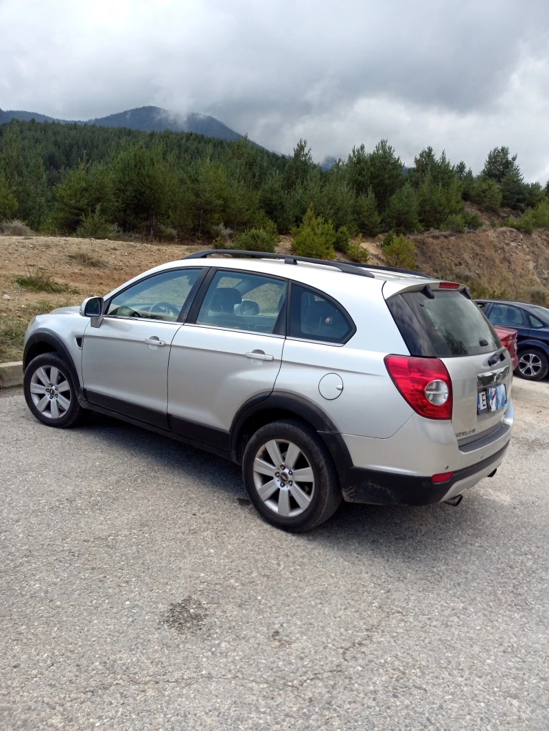 Chevrolet Captiva, снимка 3 - Автомобили и джипове - 48568265