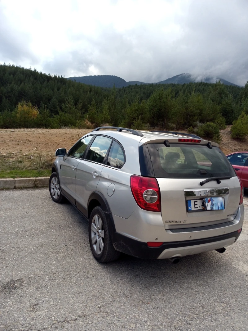 Chevrolet Captiva, снимка 2 - Автомобили и джипове - 48568265