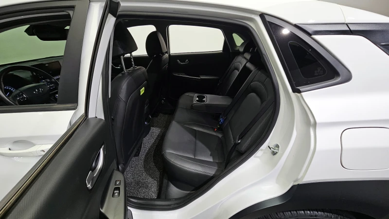 Hyundai Kona 2.0 2WD INSPIRATION autogeorge.com, снимка 11 - Автомобили и джипове - 52391541