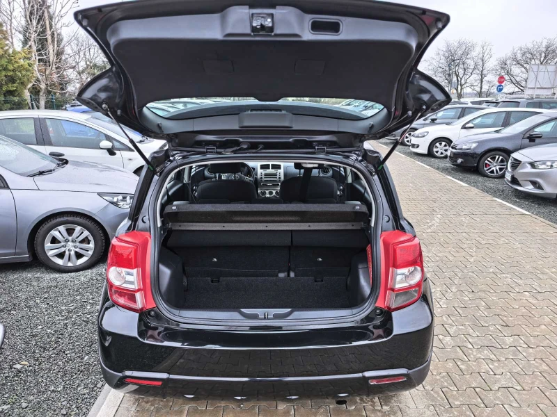 Toyota Urban Cruiser D-4D-90k.c.4X4-6 ckoр.ЕВРО 5В!ПЕРФЕКТЕН!, снимка 14 - Автомобили и джипове - 53509583