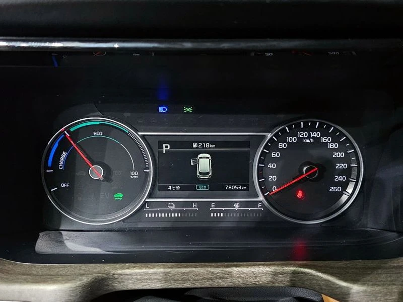 Kia Sorento HEV 1.6 2WD| ВКЛ.ТЕХНОТЕСТ, снимка 8 - Автомобили и джипове - 55183580