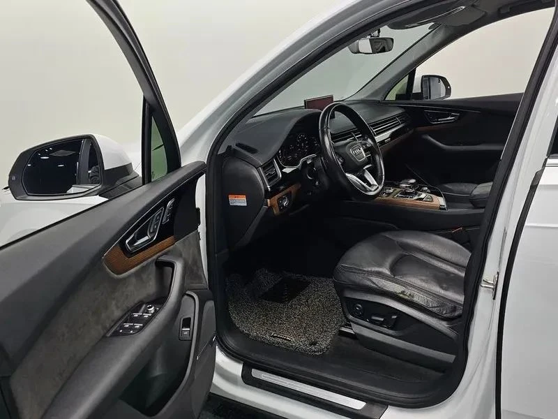 Audi Q7, снимка 11 - Автомобили и джипове - 56689821