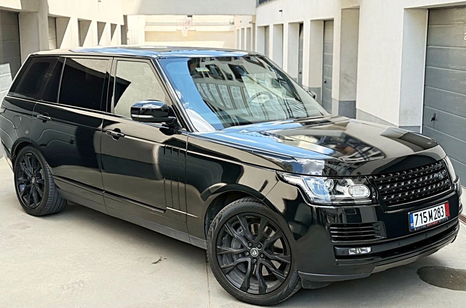 Land Rover Range rover Range Rover VOGUE LONG* 4. 4d V8* MERIDIAN* PANO*  - изображение 4