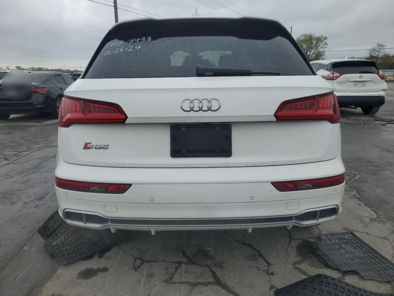 Audi SQ5 PRESTIGE Matrix* Bang&Olufsen* 360* Дистроник*  - изображение 4