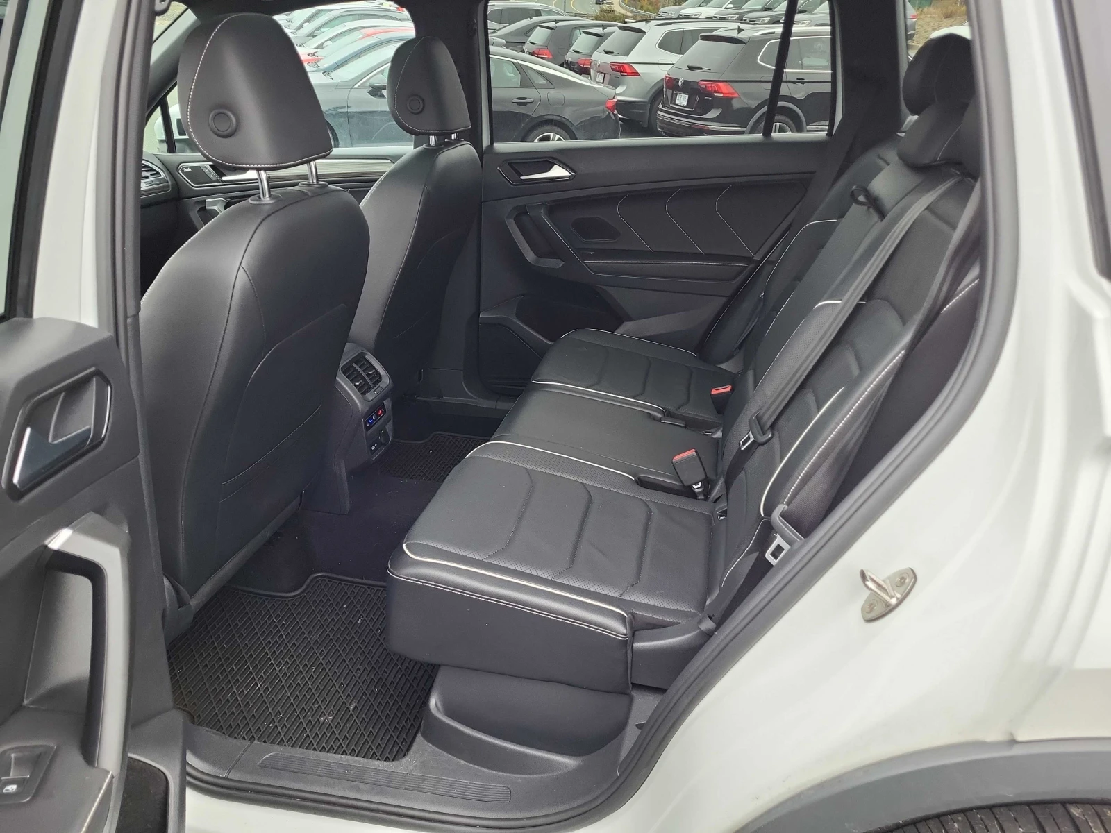 VW Tiguan * CARFAX *    | Mobile.bg   9