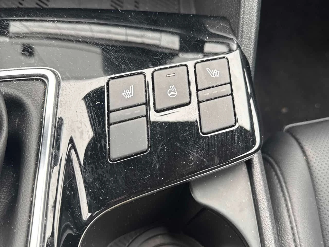 Kia Sportage | X Line AWD | ПОДГРЕВ | CARFAX | ДВА КЛЮЧА | , снимка 10 - Автомобили и джипове - 54409356