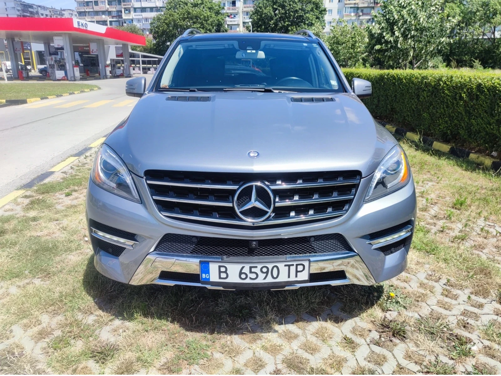 Mercedes-Benz ML 350 AMG пакет 101000 км реални-CARFAX, снимка 2 - Автомобили и джипове - 55064493