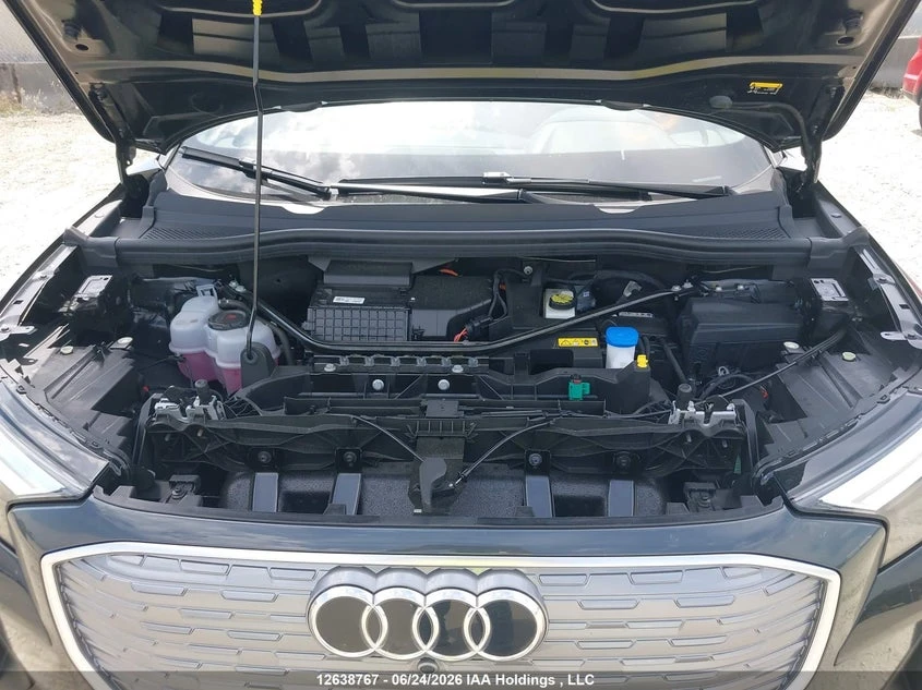 Audi Q4 e-tron 55 quattro, снимка 10 - Автомобили и джипове - 55130939