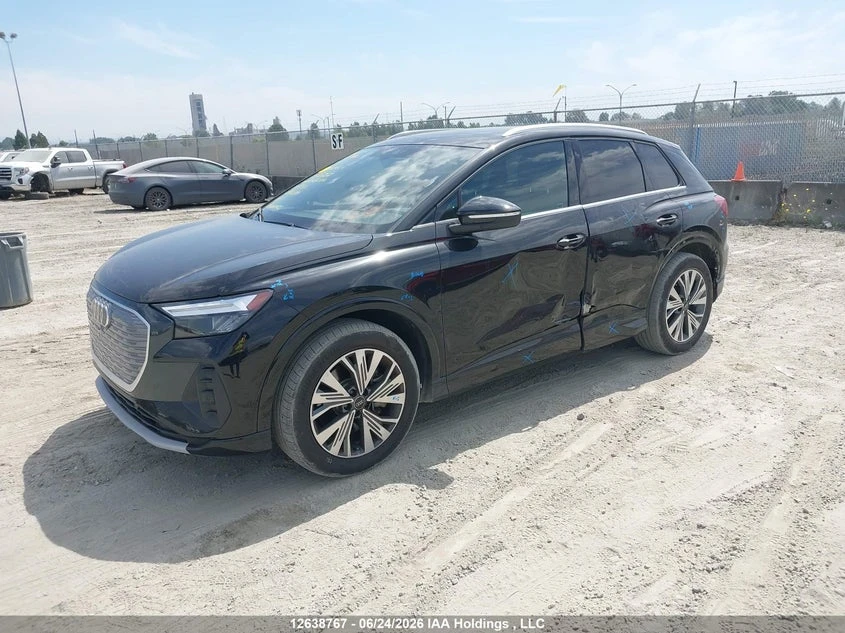 Audi Q4 e-tron 55 quattro, снимка 2 - Автомобили и джипове - 55130939