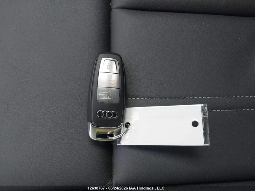 Audi Q4 e-tron 55 quattro, снимка 11 - Автомобили и джипове - 55130939