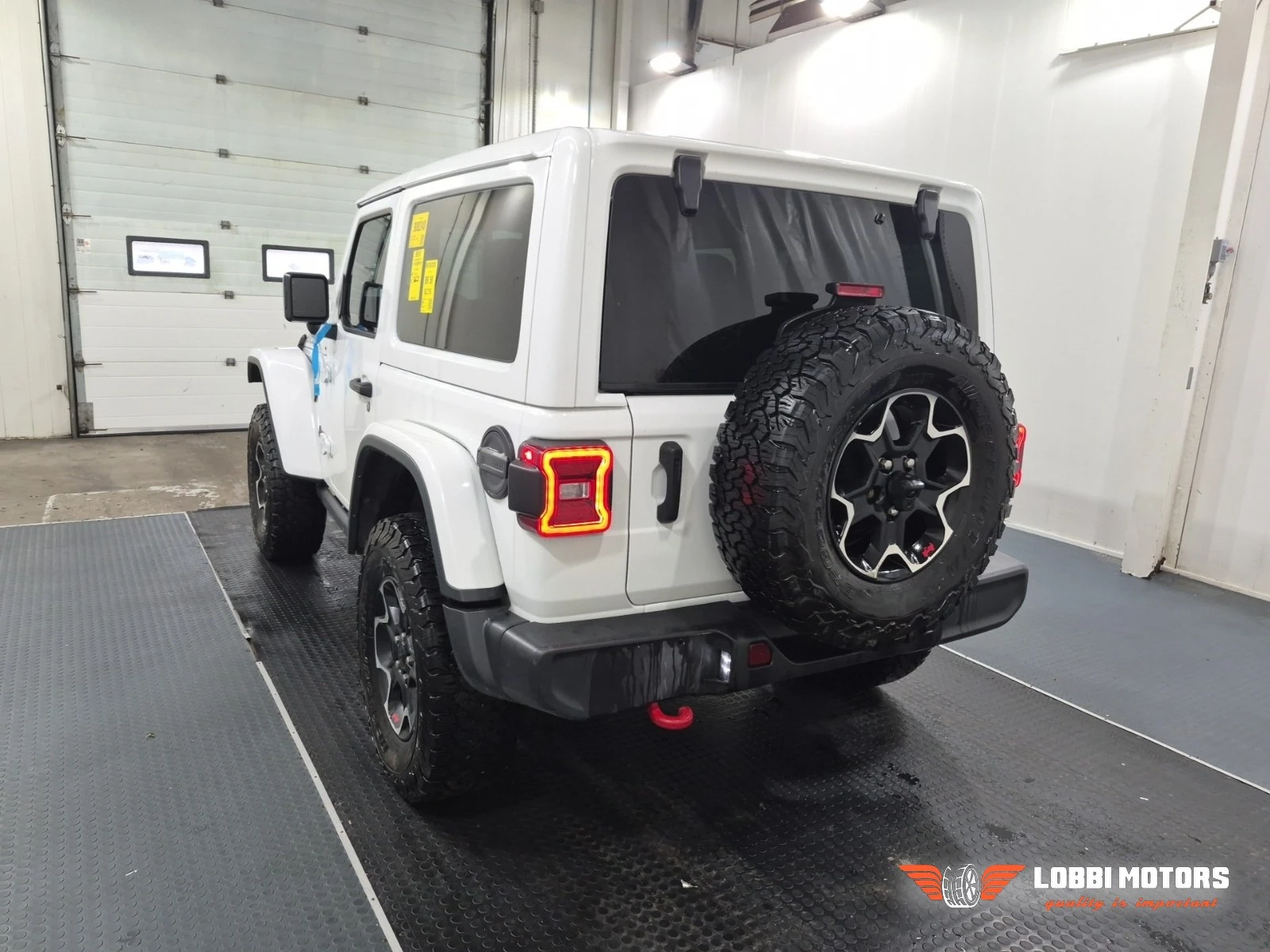 Jeep Wrangler, снимка 4 - Автомобили и джипове - 55992794