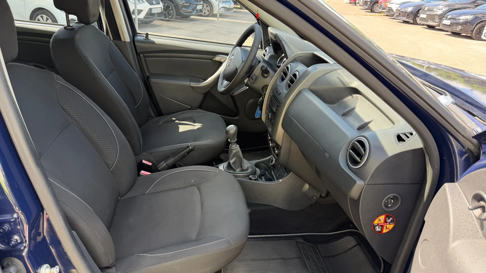 Dacia Duster 4x4 1.5dci, снимка 10 - Автомобили и джипове - 56202598