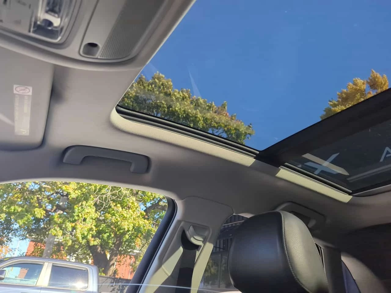 Audi Q3 * Progressiv * CARFAX * ����� �� ����������� | Mobile.bg � ����������� 11