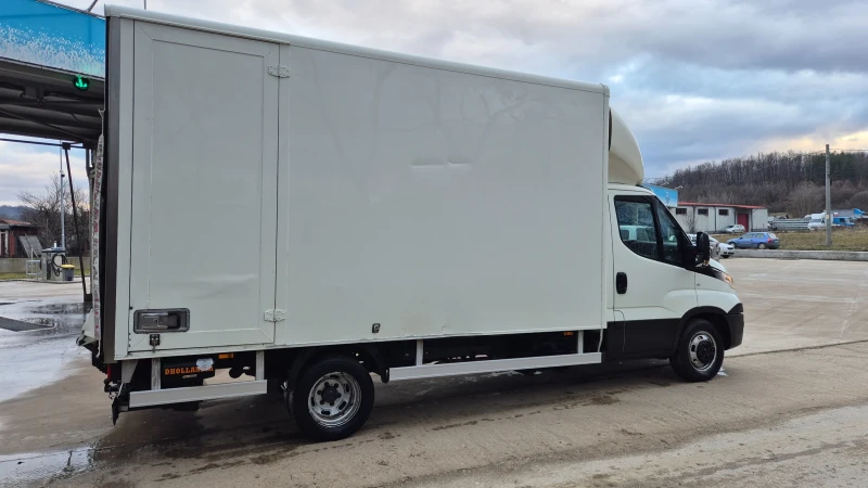 Iveco Daily 40c18* 3.5тона.* Борд* КЛИМАТРОНИК* HI-MATIC* , снимка 4 - Бусове и автобуси - 53373283