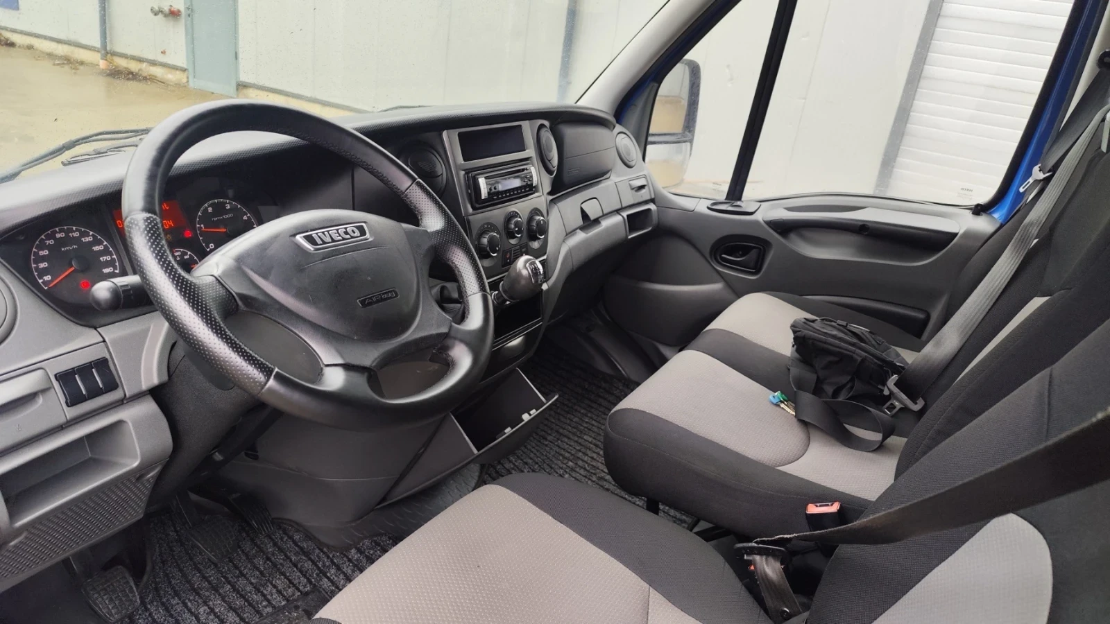 Iveco 35c13 Двойна гума - изображение 5