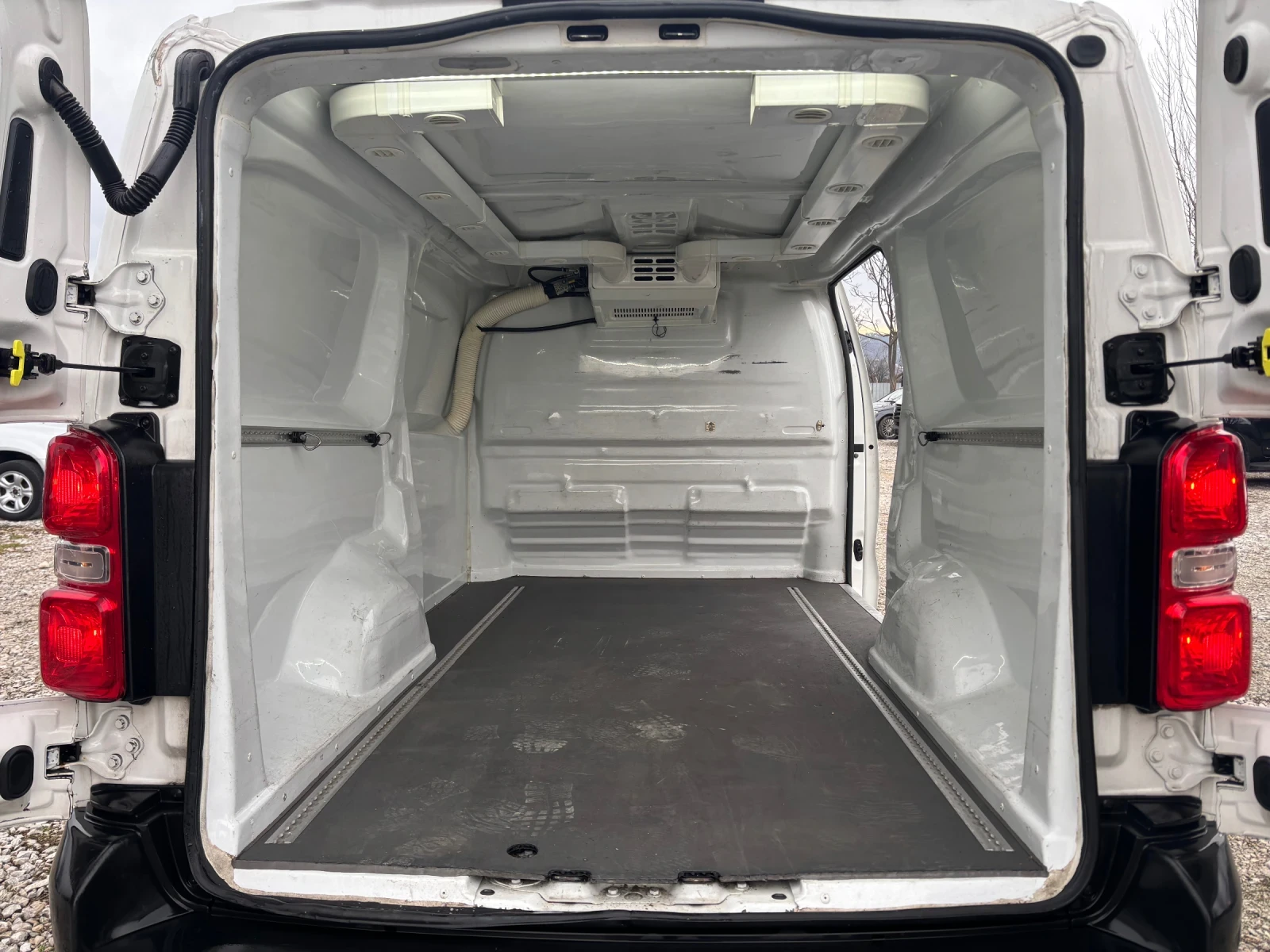 Citroen Jumpy 2.0xdi122�, � ����� �������� ����� ���� ���� 6 | Mobile.bg � ����������� 13