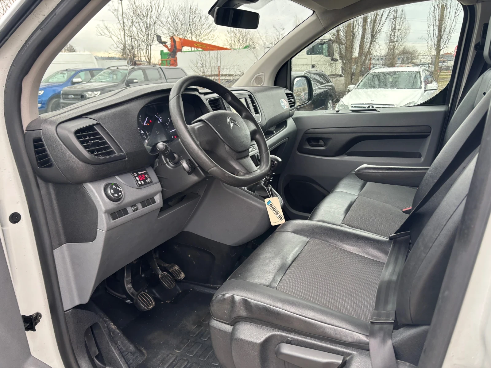 Citroen Jumpy 2.0xdi122к, с Макси Хладилно Кмера Нави Евро 6 - изображение 9