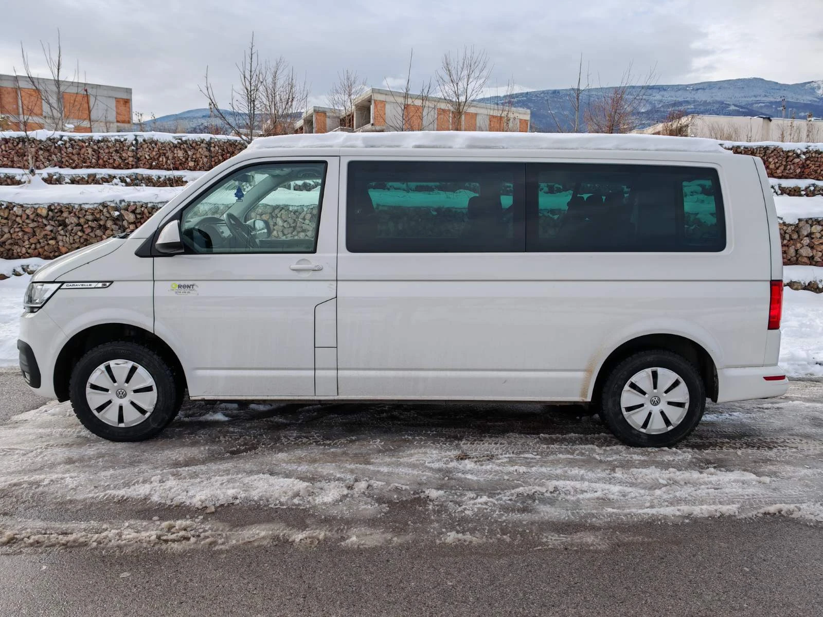 VW Caravelle 3900Евро за получаване, 2.0 TDI 7+ 1м, снимка 9 - Бусове и автобуси - 53824536