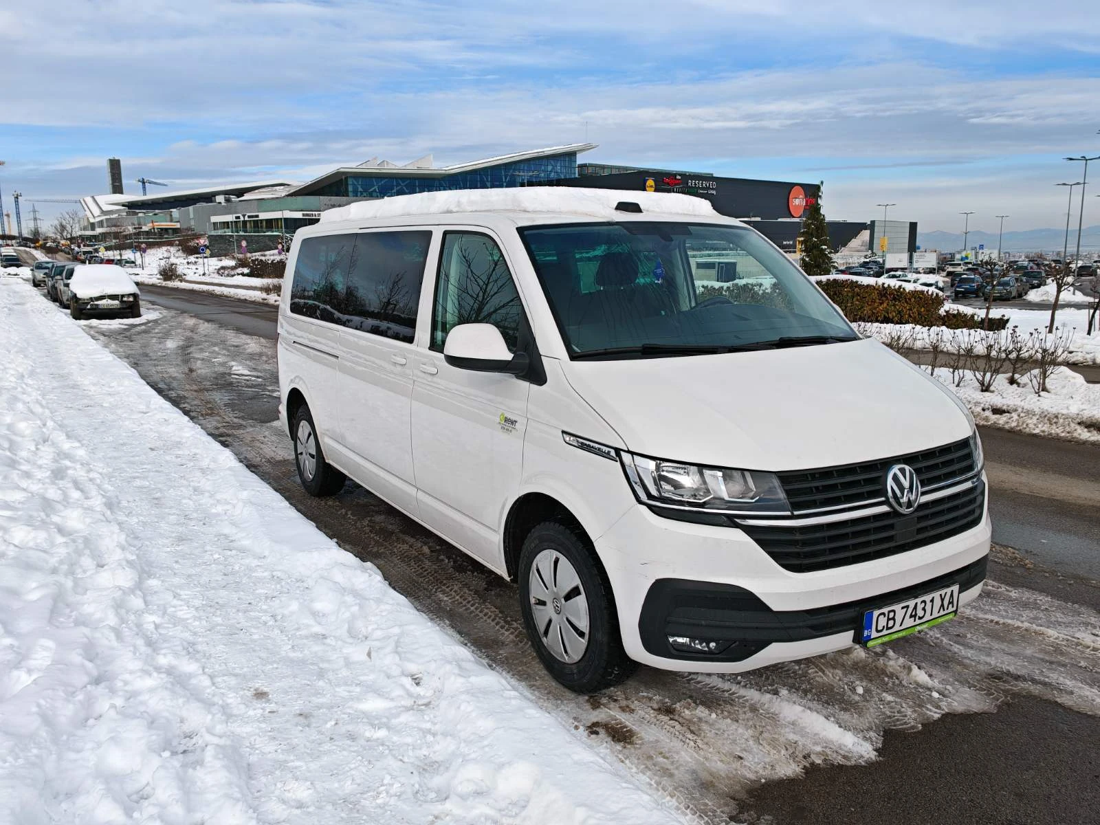 VW Caravelle 3900Евро за получаване, 2.0 TDI 7+ 1м, снимка 3 - Бусове и автобуси - 53824536