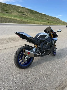 Yamaha YZF-R1 M Akrapovic, снимка 4