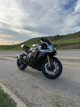 Yamaha YZF-R1 M Akrapovic, снимка 2
