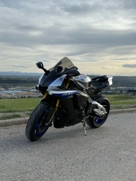 Yamaha YZF-R1 M Akrapovic, снимка 1