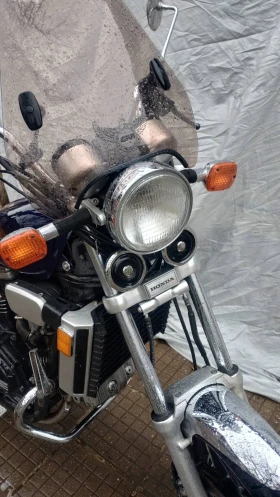 Honda Magna LUX, снимка 17