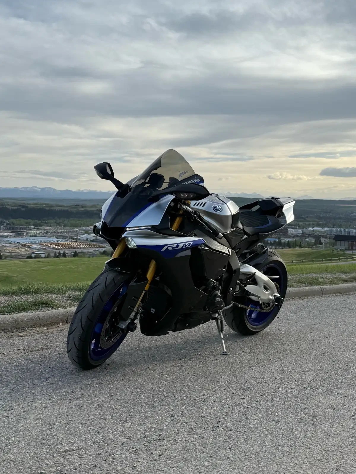 Yamaha YZF-R1 M Akrapovic