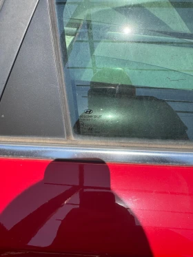 Hundai I30SW 2017-2023 задно дясно стъкло на вратата, снимка 2