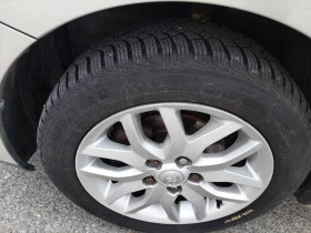 Toyota Auris 1,4i 97ps , снимка 15
