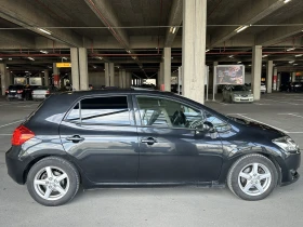 Toyota Auris 2.2d, снимка 8