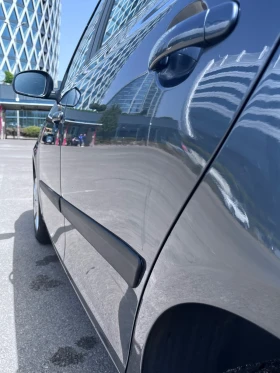 Skoda Fabia 1.2 HTP FACELIFT , снимка 17