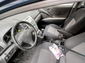 Обява за продажба на Toyota Corolla verso 1.6 110к.с. ~8 800 лв. - изображение 4